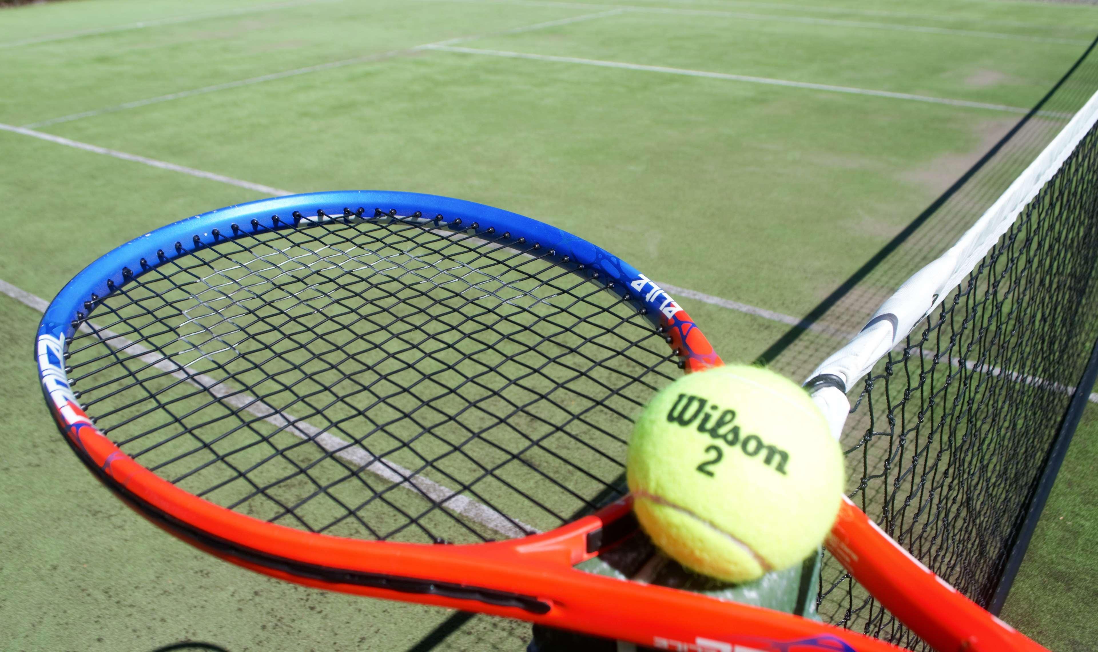 בואה Shangri-La Yanuca Island, Fiji מראה חיצוני תמונה Tennis ball